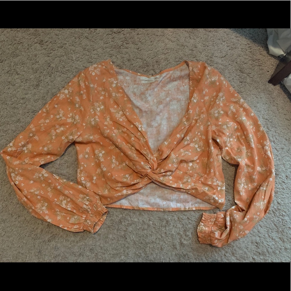 NWOT Urban Outfitters Long Sleeve
